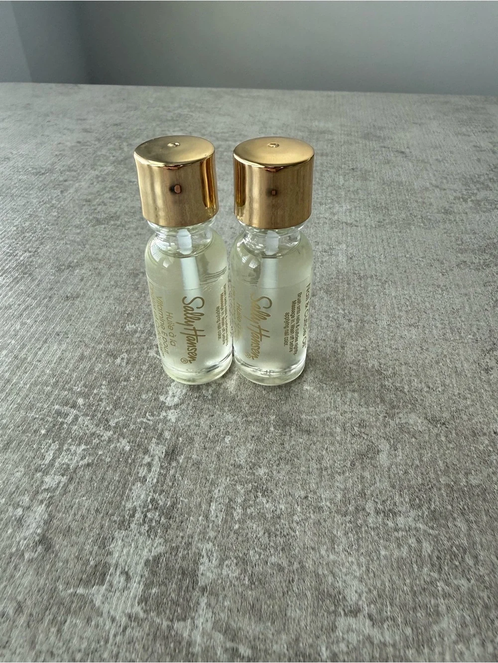 Sally Hansen Cuticle Oil - Clear with Gold Cap